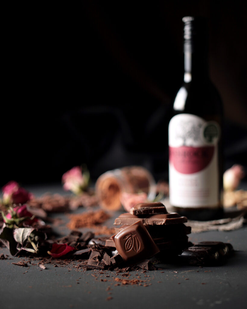 czekolada i wino, sesja produktowa, Mag Bee Fotografia